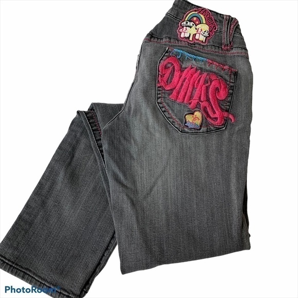 𝅺AKADEMIKS Embroidered Jeans Size 30 - Picture 1 of 15
